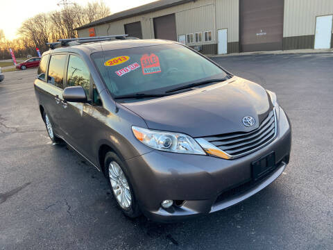2013 Toyota Sienna for sale at Prime Rides Autohaus in Wilmington IL