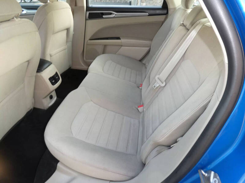 2019 Ford Fusion Hybrid SE