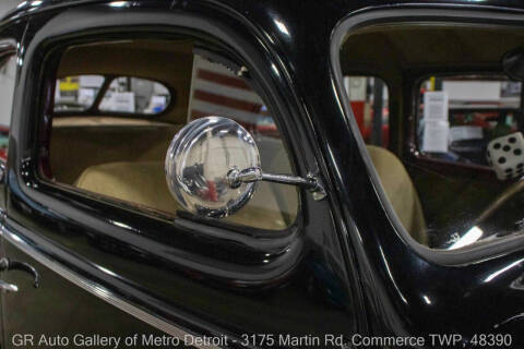 1940 Ford Deluxe