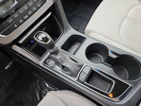 2016 Hyundai Sonata Hybrid SE