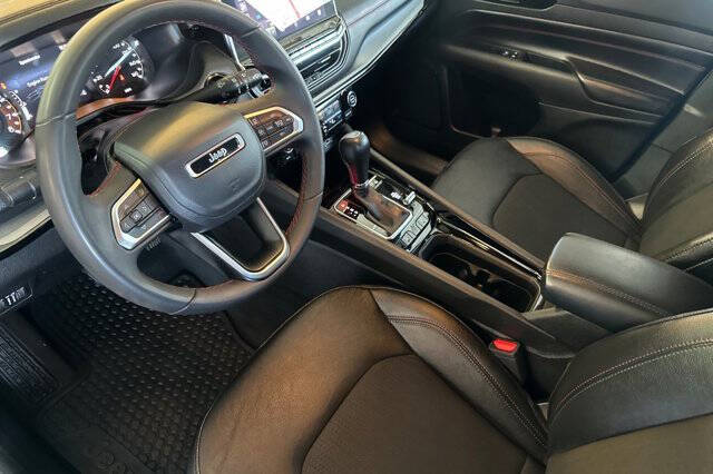 2025 Jeep Compass Trailhawk