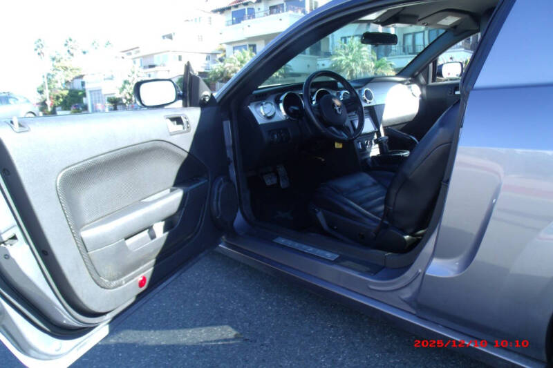 2007 Ford Mustang GT Deluxe