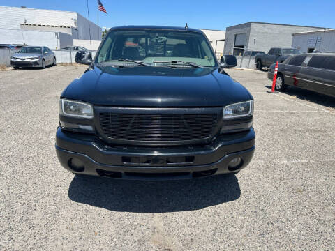 2007 GMC Sierra 1500 Classic Denali