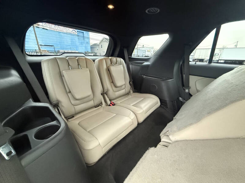 2012 Ford Explorer XLT