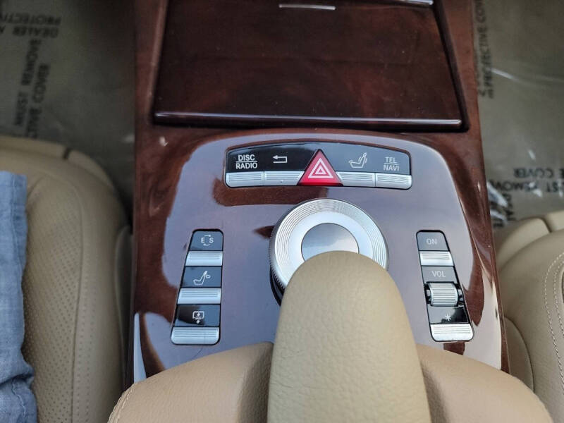 2011 Mercedes-Benz S-Class S 550 4MATIC