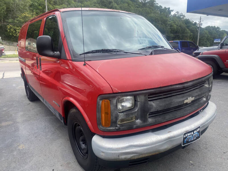 2002 Chevrolet Express 2500