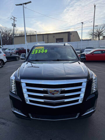 2017 Cadillac Escalade Luxury
