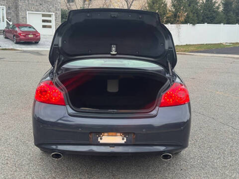 2013 Infiniti G37 Sedan x