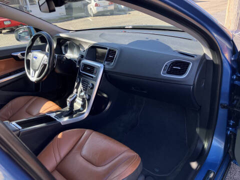 2014 Volvo S60 T5 Premier