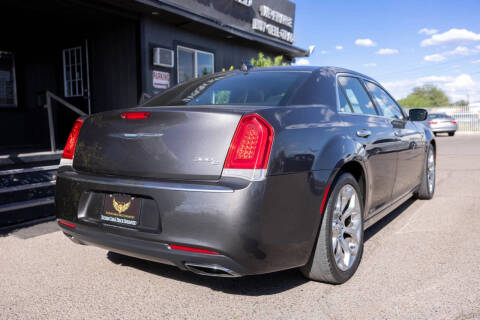 2017 Chrysler 300 C Platinum