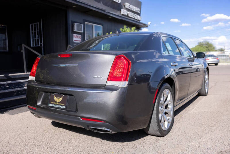 2017 Chrysler 300 C Platinum