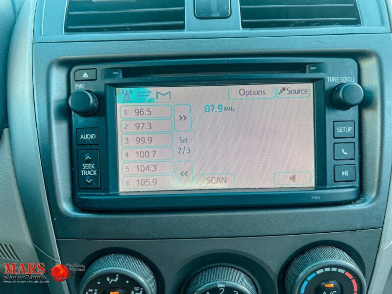 2013 Toyota Corolla LE