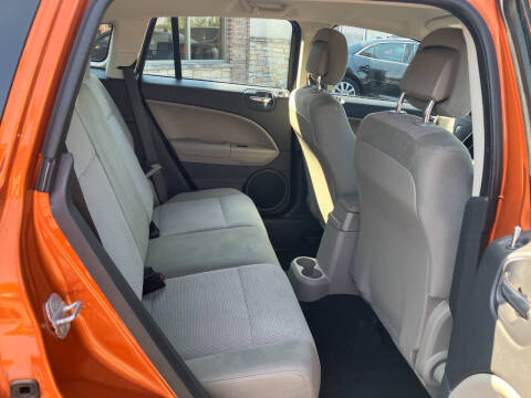 2011 Dodge Caliber Mainstreet