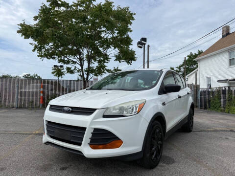 2014 Ford Escape S Photo