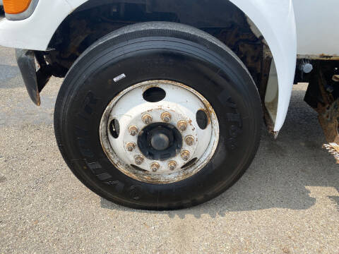 2000 Ford F-650 Super Duty