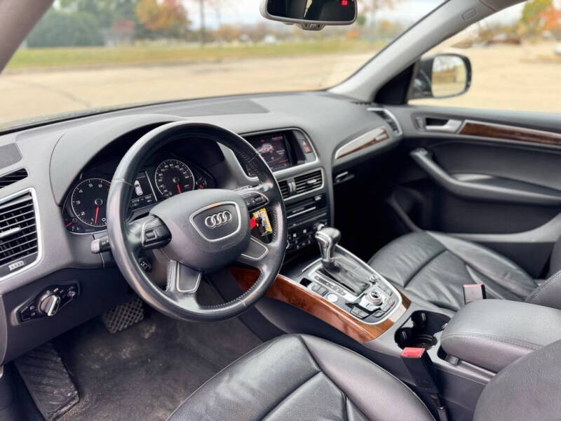 2015 Audi Q5 2.0T quattro Premium Plus