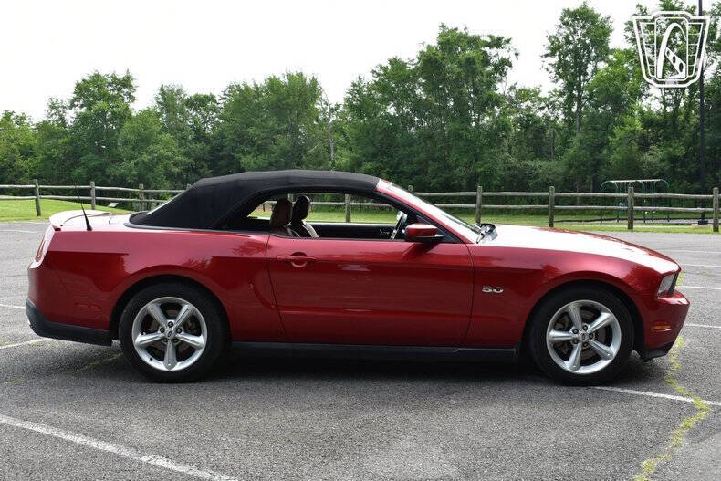 2011 Ford Mustang