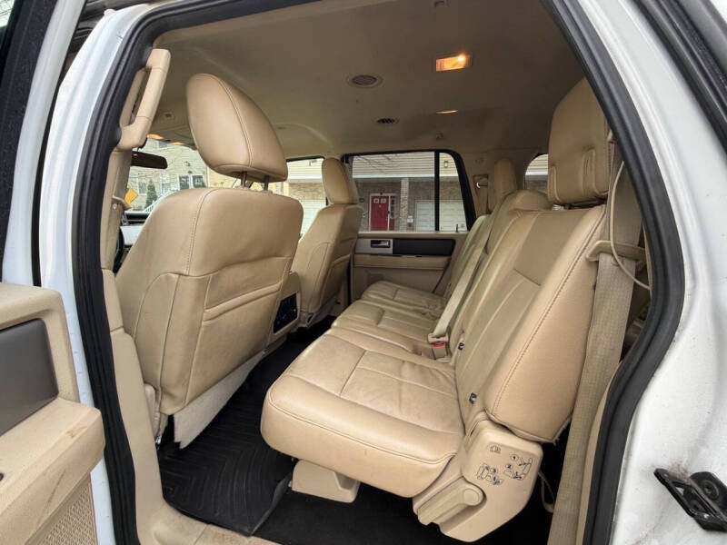 2016 Ford Expedition EL XLT