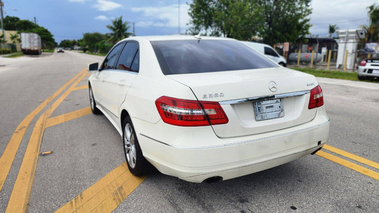 2010 MERCEDES-BENZ E-Class Sedan - $7,999