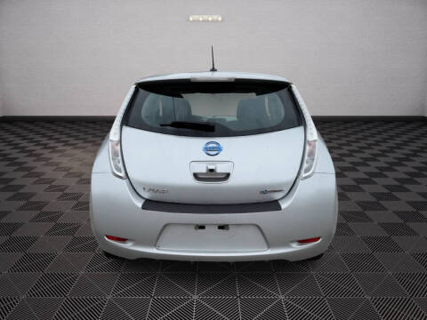2017 Nissan LEAF S