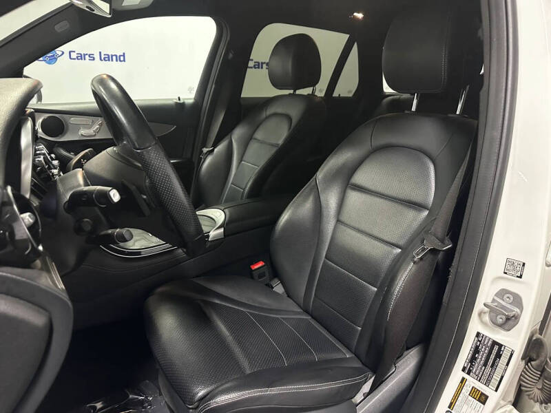 2019 Mercedes-Benz GLC GLC 300