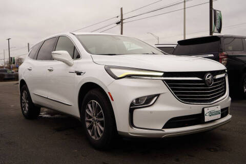 2023 Buick Enclave Essence