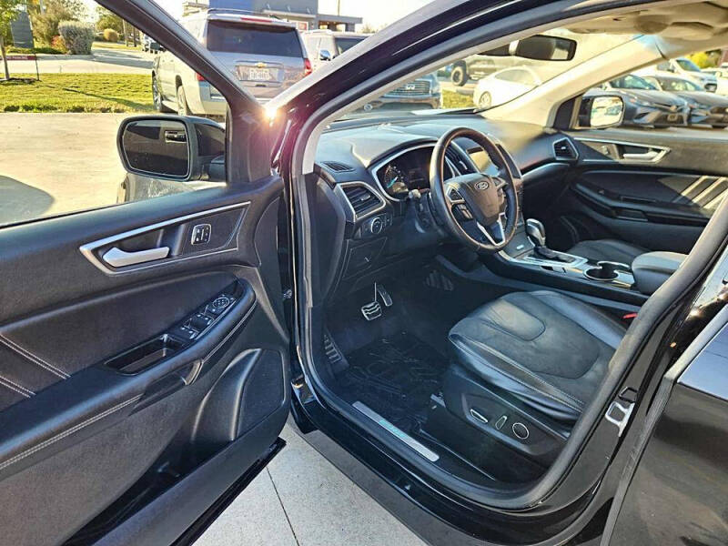 2016 Ford Edge Sport