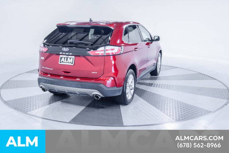 2024 Ford Edge Titanium