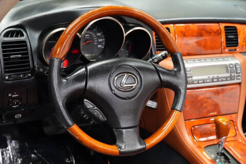 2005 Lexus SC 430
