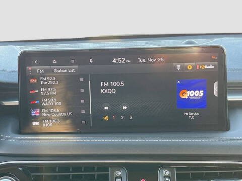 2022 Genesis G70
