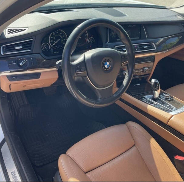 2013 BMW 7 Series 740Li xDrive