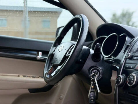 2013 Kia Sorento LX