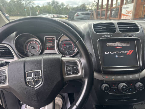 2018 Dodge Journey Crossroad