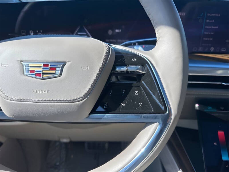 2025 Cadillac Escalade ESV Sport Platinum