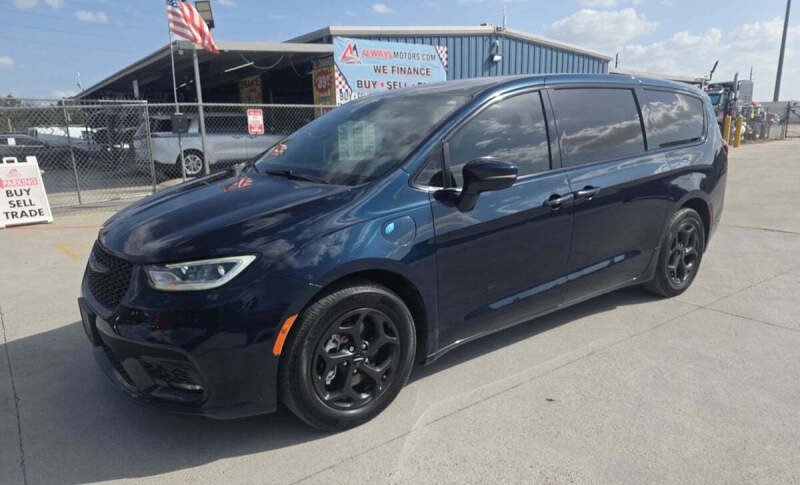 2022 Chrysler Pacifica Hybrid Touring L