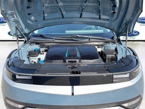 2024 Hyundai Ioniq 5 SE