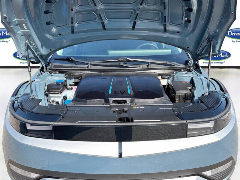 2024 Hyundai Ioniq 5 SE