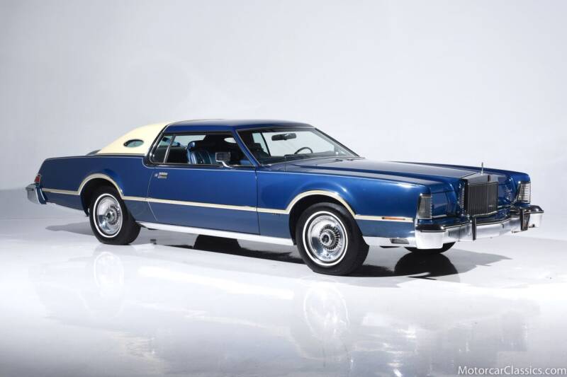 1976 Lincoln Continental for sale at Motorcar Classics in Farmingdale NY