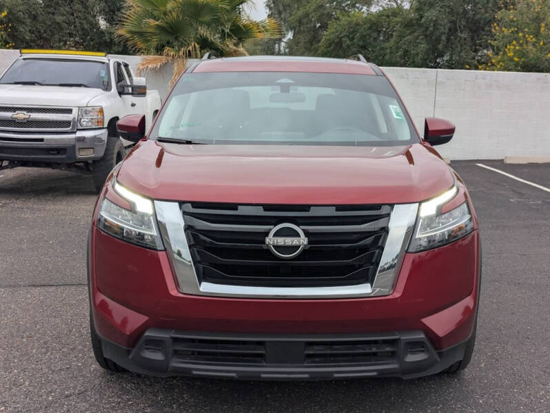 2022 Nissan Pathfinder SV