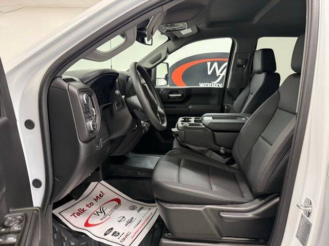 2025 GMC Sierra 3500HD