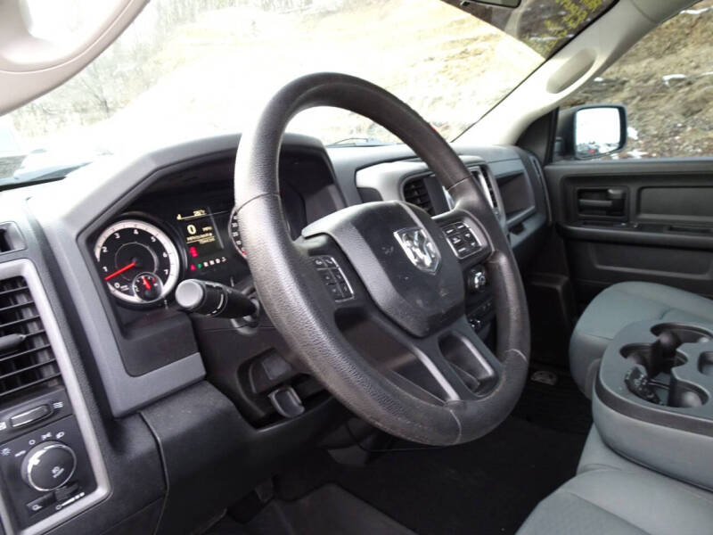 2017 RAM 1500 Express