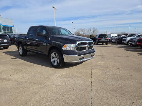 2018 RAM 1500 SLT