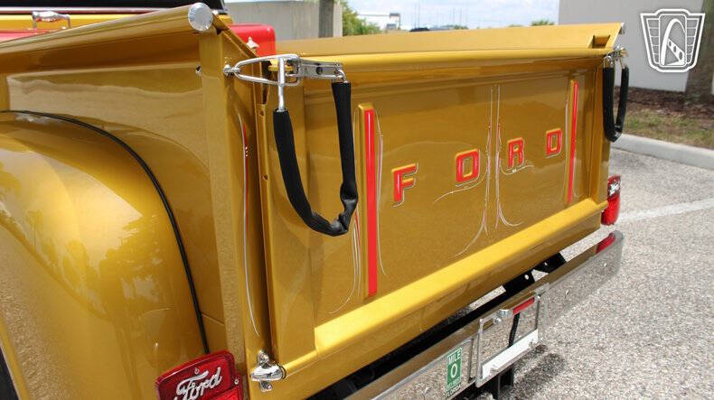 1956 Ford F-100