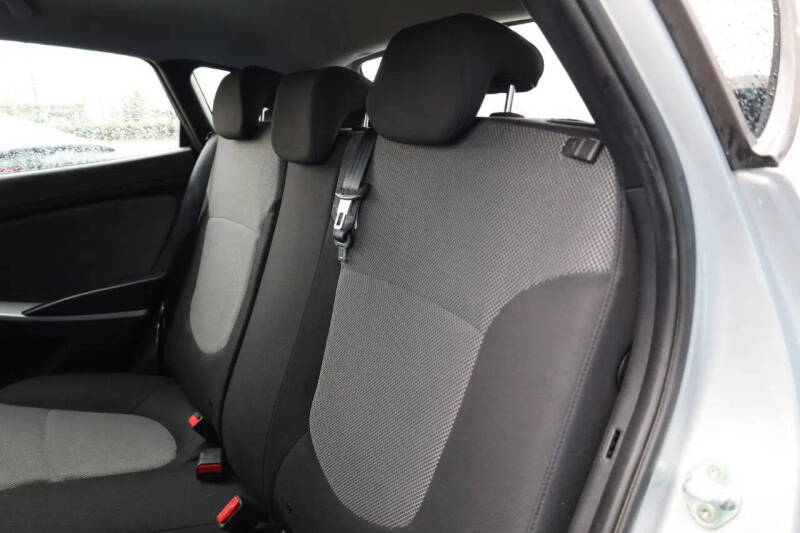 2013 Hyundai Accent GS