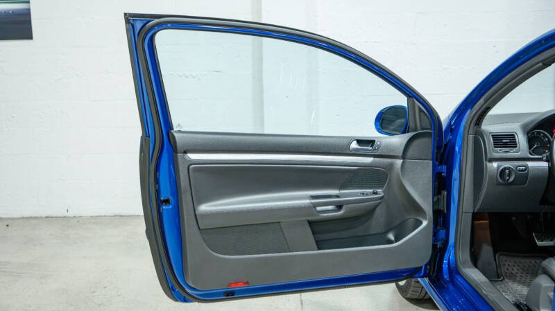 2008 Volkswagen R32