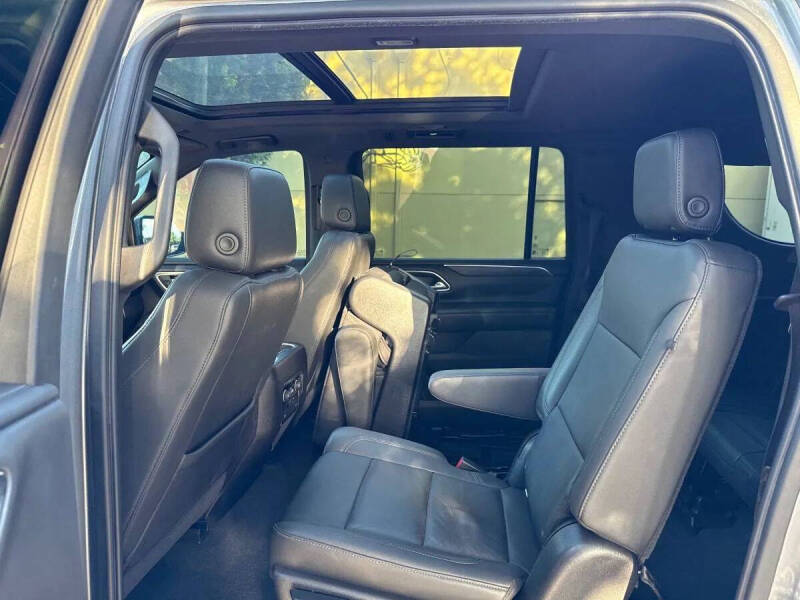 2021 Chevrolet Suburban LT