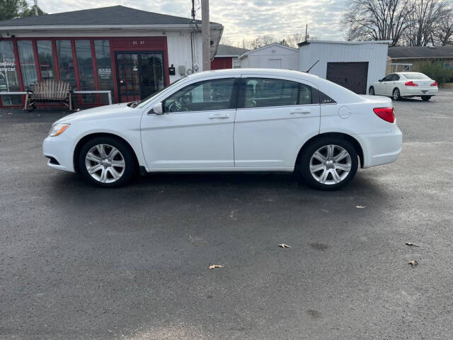 2013 Chrysler 200 for sale at Lewis Motors LLC in Jackson, TN