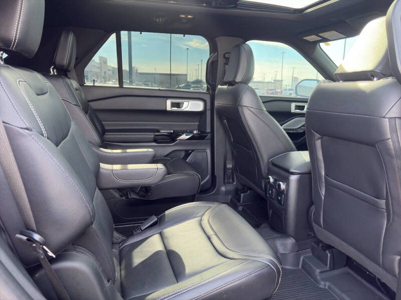 2023 Ford Explorer ST