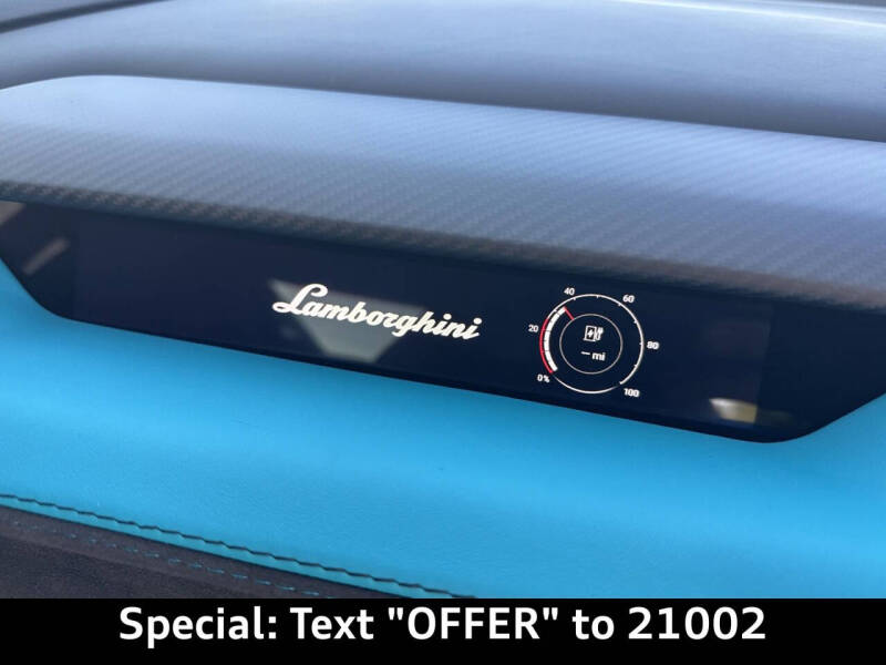 2024 Lamborghini Revuelto