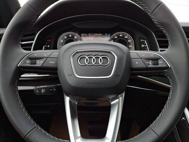 2025 Audi Q7 quattro Premium Plus 55 TFSI